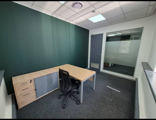 129M² OFFICE TO LET IN SANDTON CENTRAL